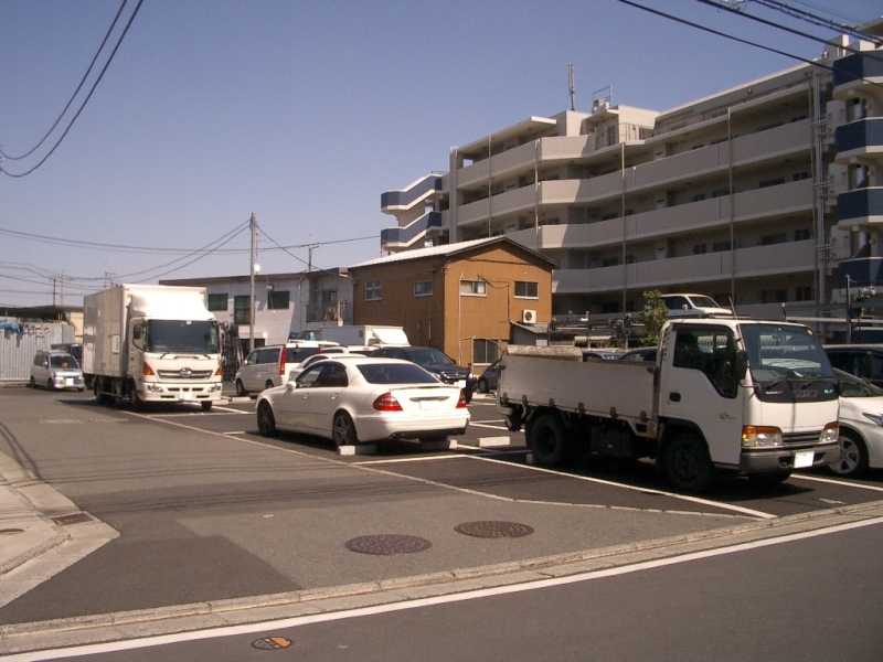 川崎市高津区宇奈根 宇奈根705駐車場 川崎市高津区宇奈根705 賃貸 月極駐車場 ガレージ 駐輪場 駐車場どっとこむ神奈川